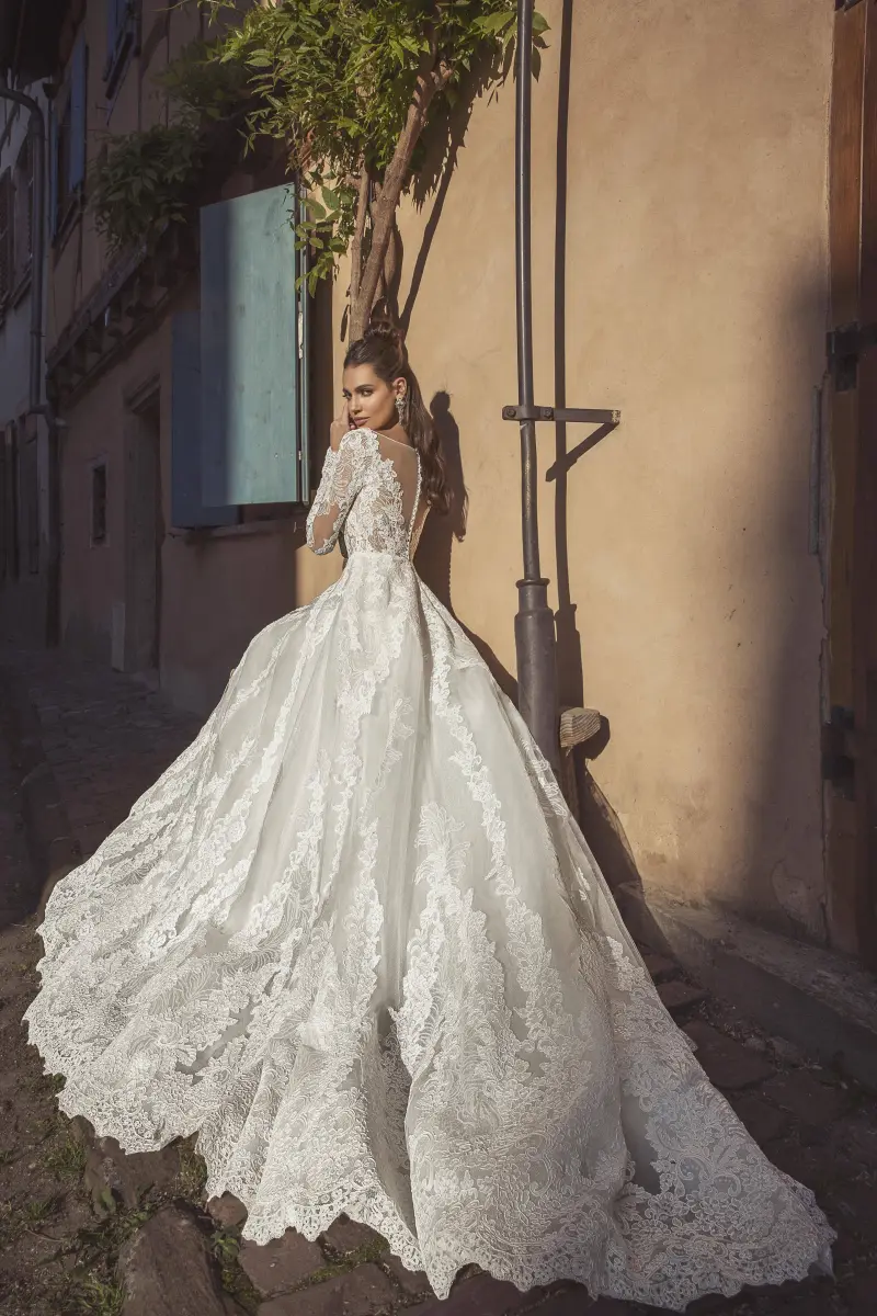 Votre Robe de Mariée idéale vous attend !